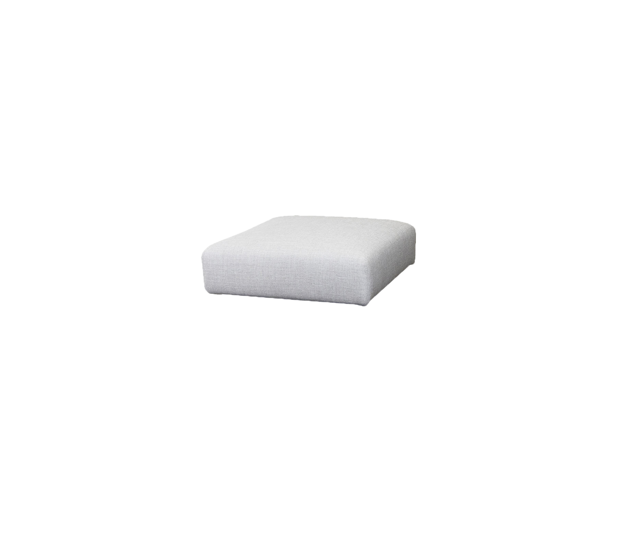 Vierkante, pluche kussen in een neutrale stof, perfect om comfort toe te voegen aan zitarrangementen.