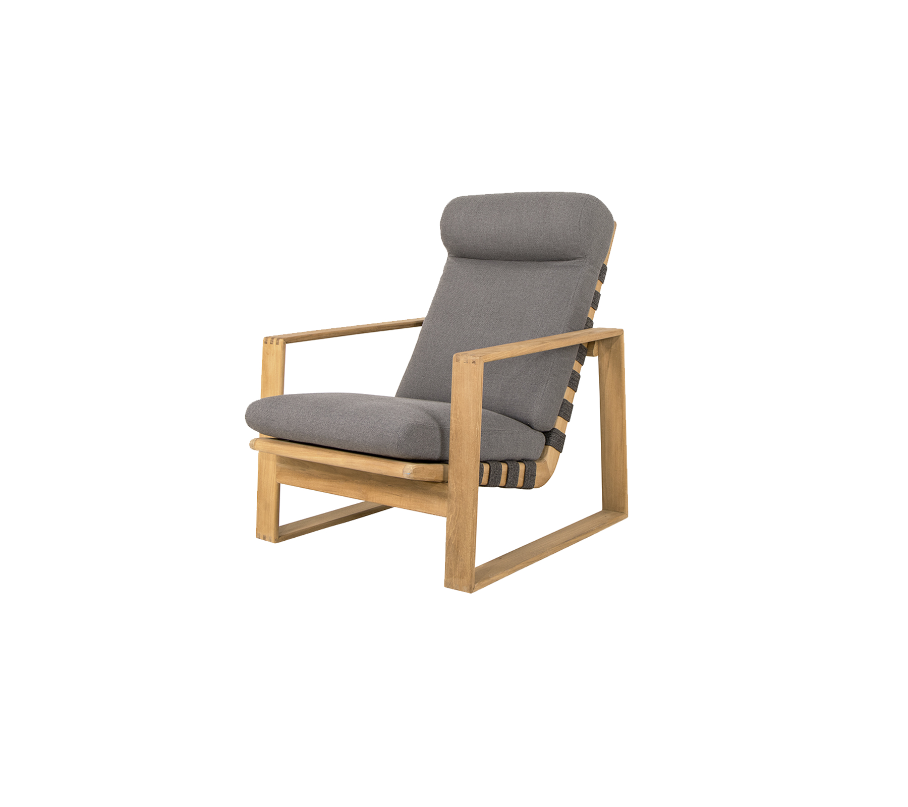 Stijlvolle stoel met een houten frame en comfortabele grijze kussens, perfect voor ontspanning en moderne decoratie.