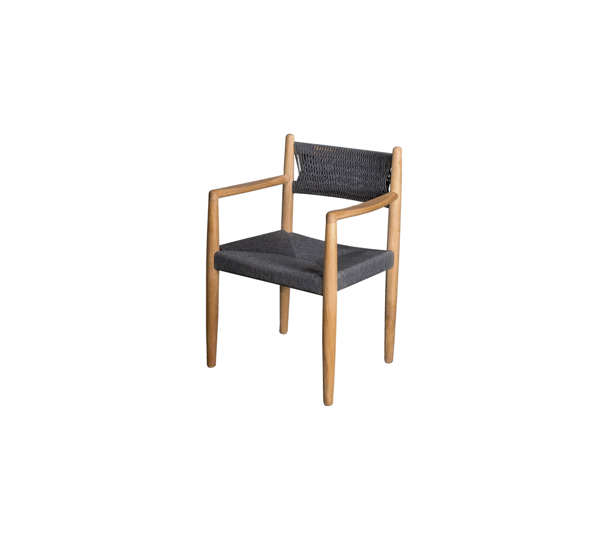 Stijlvolle stoel met een houten frame en donkere stoffering, met armleunen en een eigentijds ontwerp.