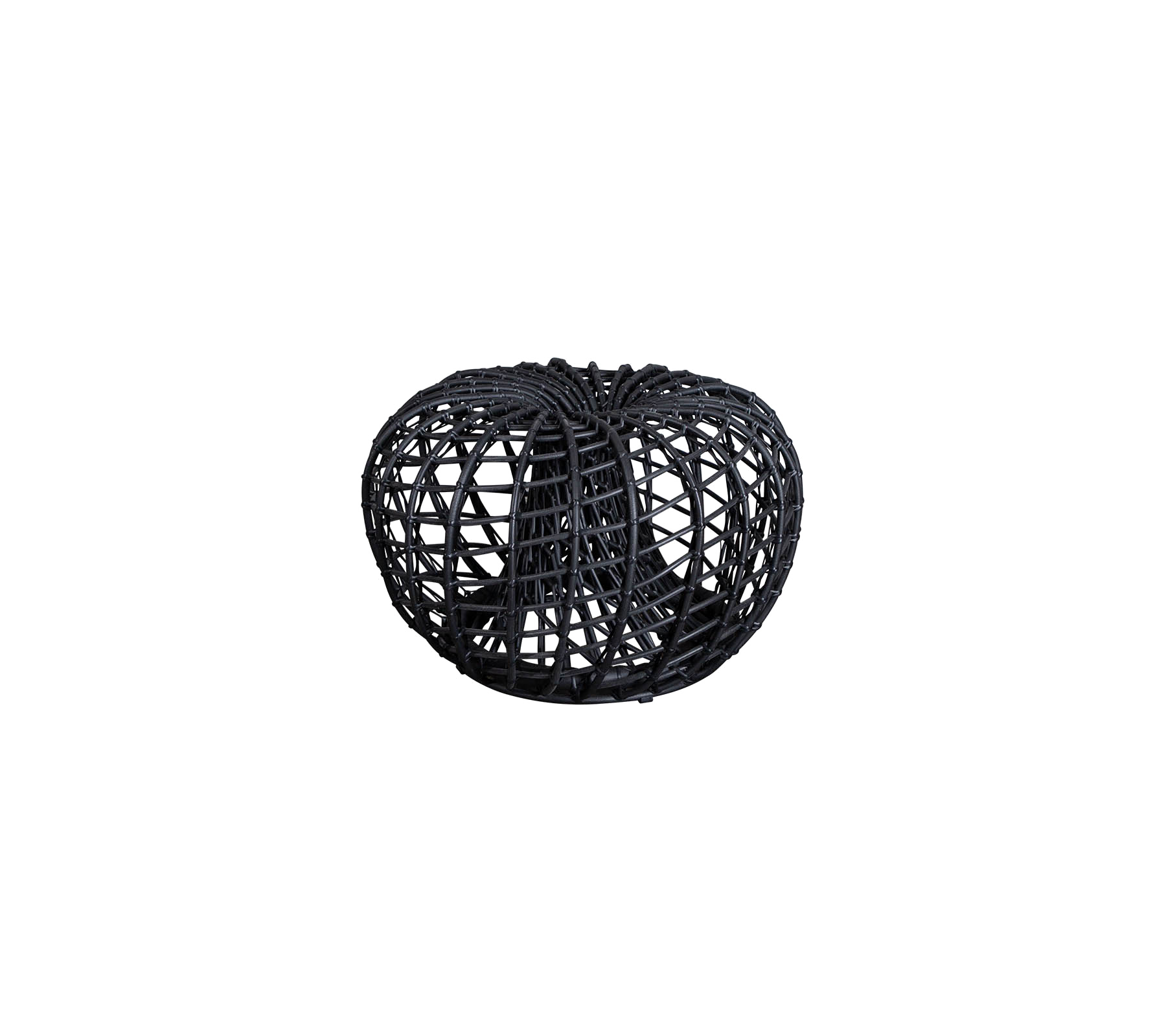 Zwarte decoratieve gevlochten mand met een rond, open ontwerp, perfect voor het opbergen van spullen of het verbeteren van de decoratie.