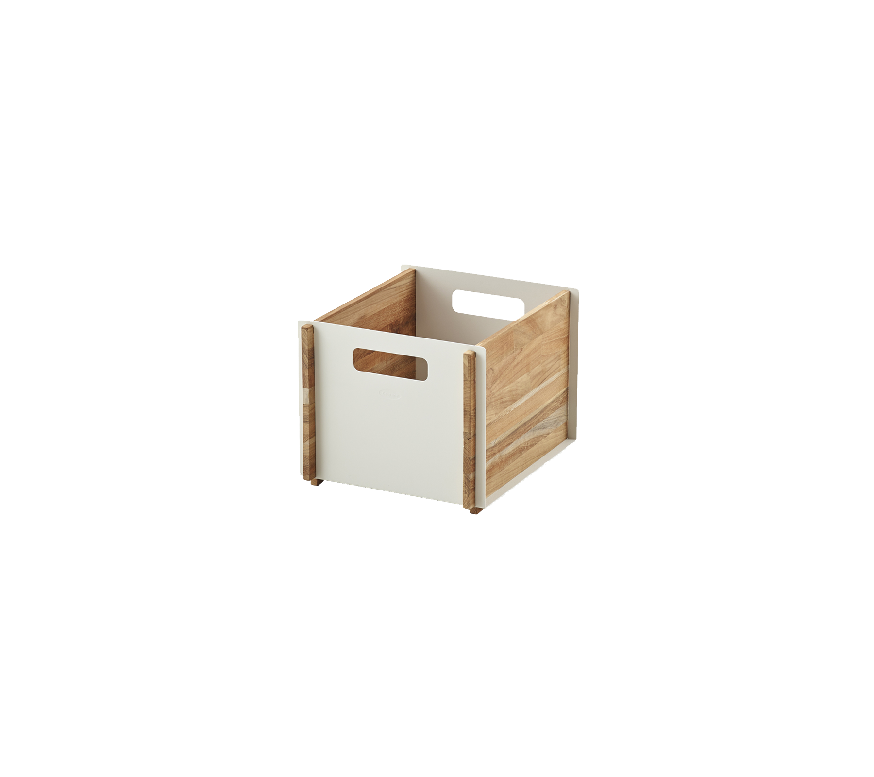 Houten kist met een lichtgekleurde voorkant en natuurlijke houten zijkanten, voorzien van uitsparingen voor gemakkelijke draaghandvatten.