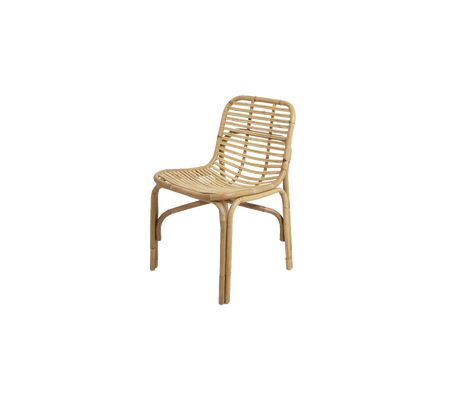 Natuurlijk geweven stoel met een minimalistisch ontwerp, met een gebogen rugleuning en stevige benen, perfect voor veelzijdig zitten.