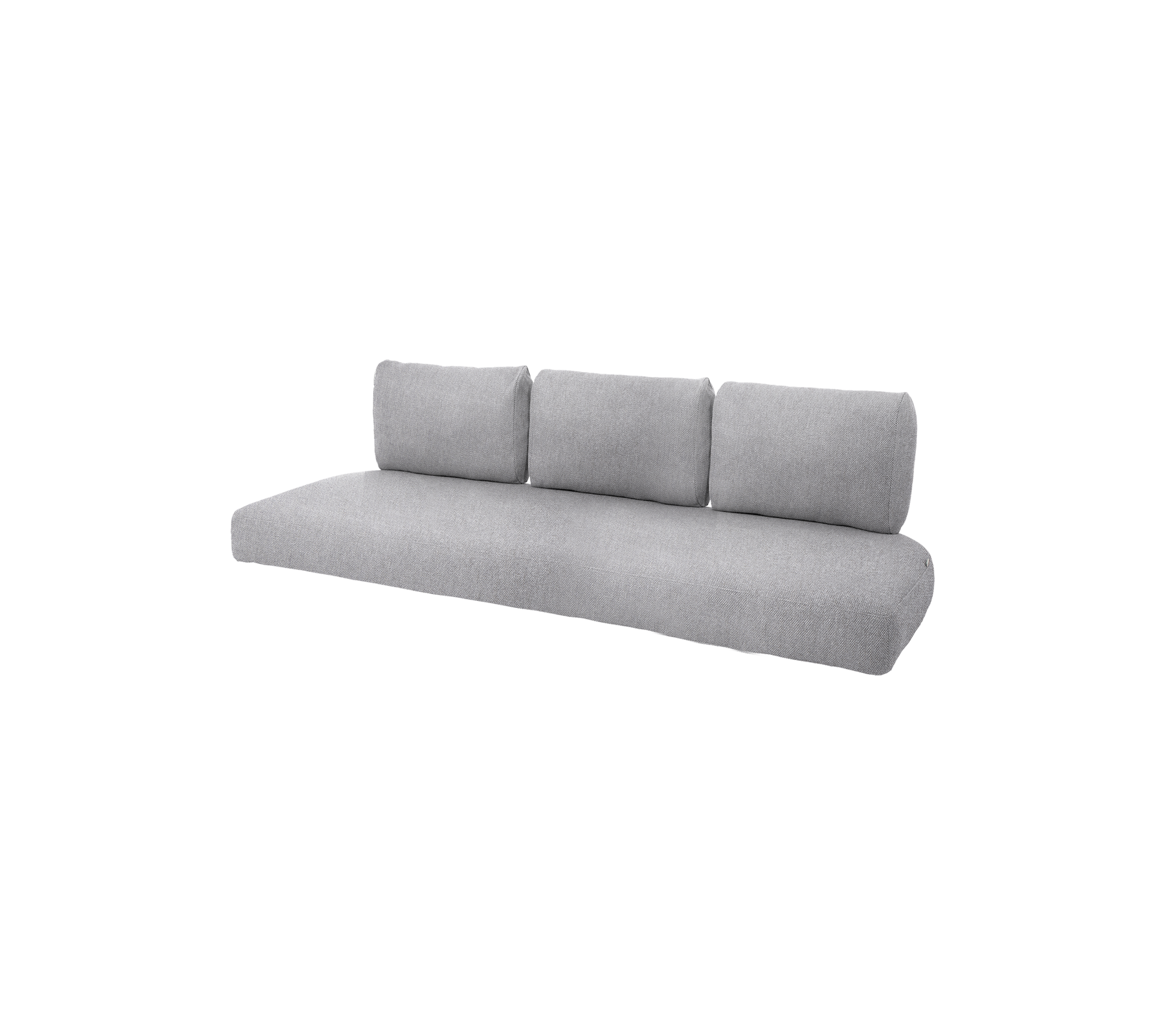 Moderne grijze bank met drie pluche rugkussens, die een slank en minimalistisch ontwerp biedt voor moderne decoratie.
